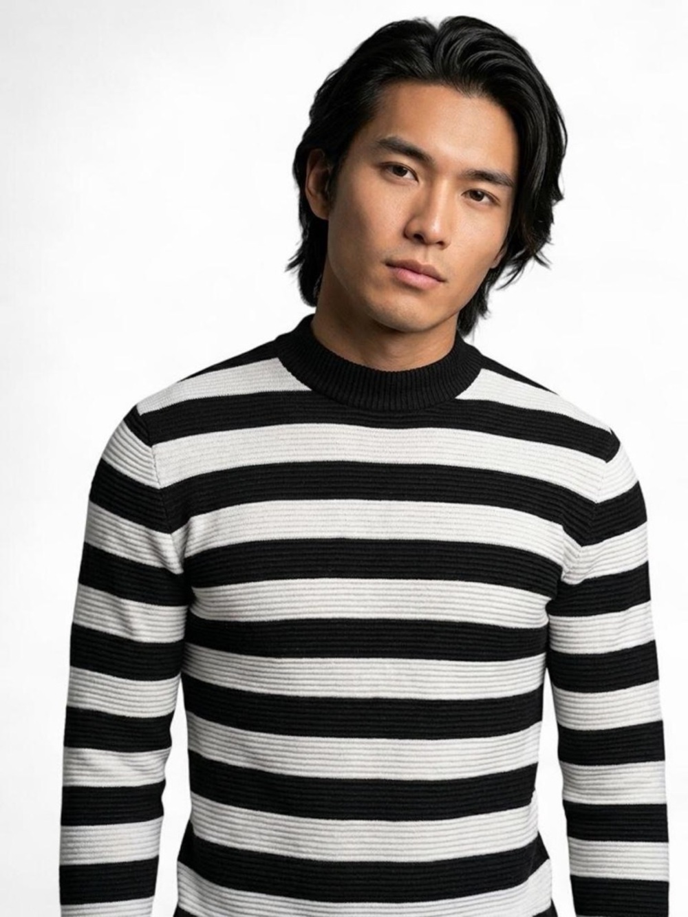 H&M Men's Black and White Striped Crewneck Sweater